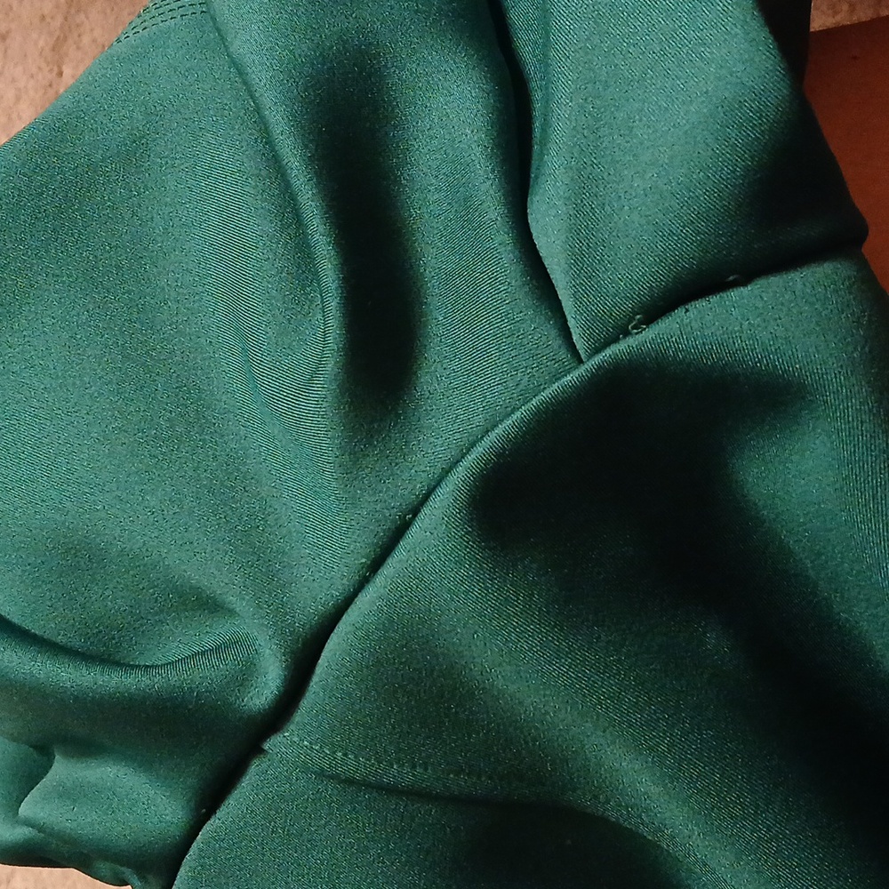 H&M Emerald Green Fancy Sleeveless Polyester Top - Picture 10 of 10